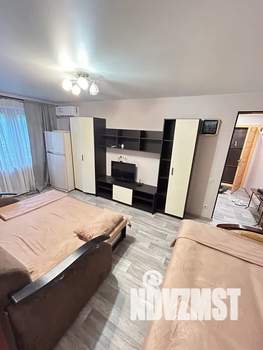 3-к квартира, посуточно, 65м2, 1/5 этаж