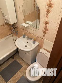 2-к квартира, посуточно, 40м2, 2/5 этаж