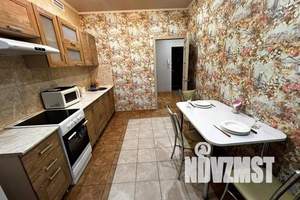 1-к квартира, посуточно, 45м2, 10/18 этаж