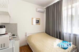 1-к квартира, посуточно, 14м2, 1/1 этаж