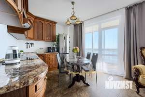 1-к квартира, посуточно, 73м2, 12/22 этаж