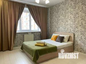 1-к квартира, посуточно, 65м2, 1/1 этаж