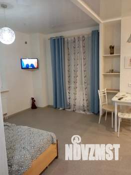 Студия квартира, посуточно, 31м2, 15/18 этаж