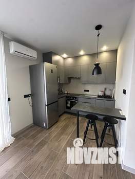 1-к квартира, посуточно, 38м2, 13/16 этаж