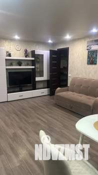 2-к квартира, посуточно, 50м2, 2/5 этаж