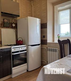 1-к квартира, посуточно, 41м2, 1/1 этаж