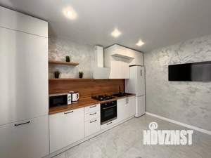 1-к квартира, посуточно, 40м2, 1/10 этаж