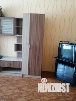 2-к квартира, посуточно, 45м2, 6/9 этаж