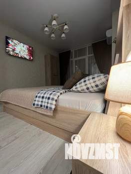 1-к квартира, посуточно, 56м2, 9/23 этаж