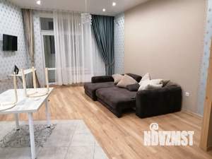 Студия квартира, посуточно, 50м2, 8/10 этаж