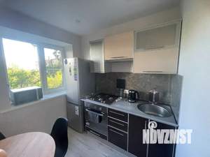 2-к квартира, посуточно, 40м2, 3/5 этаж