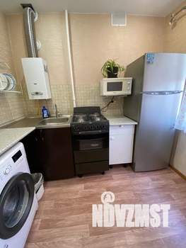 1-к квартира, посуточно, 30м2, 3/5 этаж