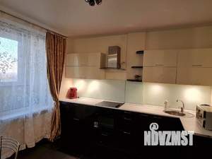 1-к квартира, посуточно, 55м2, 1/1 этаж