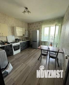 3-к квартира, посуточно, 83м2, 2/6 этаж