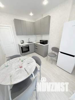 1-к квартира, посуточно, 39м2, 14/17 этаж