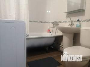 1-к квартира, посуточно, 40м2, 6/9 этаж