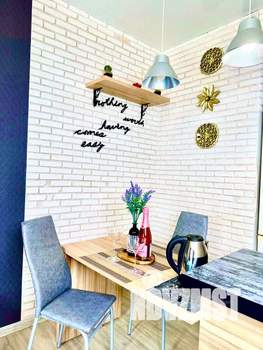 Студия квартира, посуточно, 35м2, 6/20 этаж