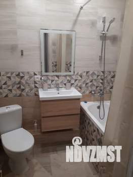 Студия квартира, посуточно, 35м2, 16/20 этаж