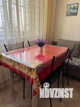 1-к квартира, посуточно, 34м2, 8/10 этаж