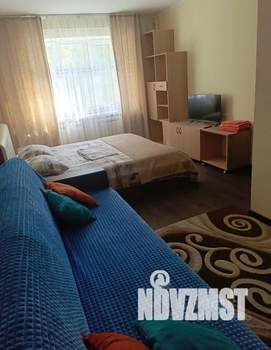 1-к квартира, посуточно, 36м2, 4/9 этаж