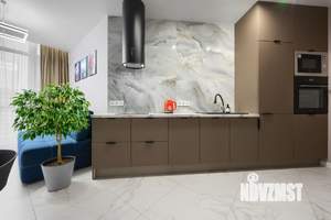 1-к квартира, посуточно, 60м2, 13/23 этаж