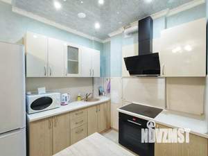 2-к квартира, посуточно, 49м2, 2/17 этаж