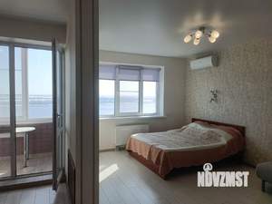 Студия квартира, посуточно, 40м2, 16/22 этаж