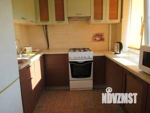 2-к квартира, посуточно, 50м2, 3/5 этаж