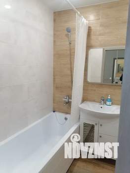 1-к квартира, посуточно, 46м2, 3/17 этаж