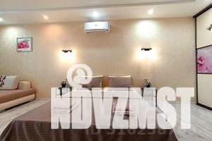 1-к квартира, посуточно, 52м2, 15/18 этаж