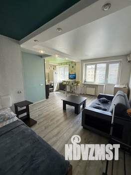 Студия квартира, посуточно, 30м2, 4/5 этаж