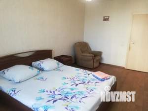 2-к квартира, посуточно, 65м2, 8/9 этаж