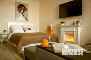 Студия квартира, посуточно, 40м2, 1/9 этаж