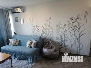 1-к квартира, посуточно, 35м2, 5/9 этаж