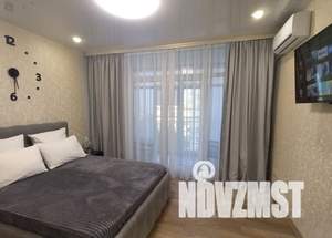 2-к квартира, посуточно, 50м2, 8/23 этаж