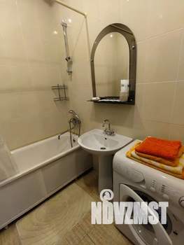 1-к квартира, посуточно, 40м2, 1/5 этаж