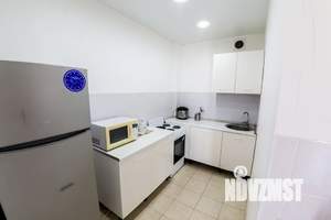 1-к квартира, посуточно, 42м2, 7/10 этаж