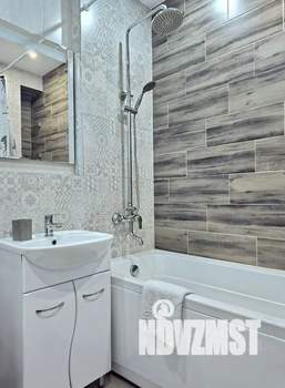 1-к квартира, посуточно, 43м2, 11/12 этаж