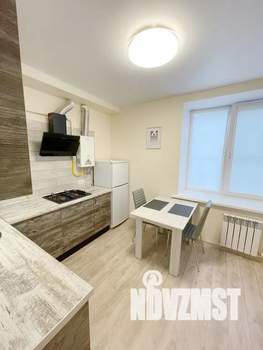 2-к квартира, посуточно, 54м2, 1/3 этаж
