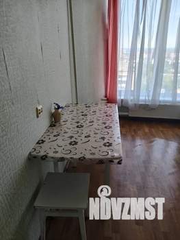 1-к квартира, посуточно, 42м2, 9/16 этаж