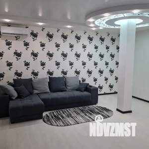 3-к квартира, посуточно, 80м2, 1/6 этаж