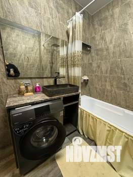 1-к квартира, посуточно, 40м2, 10/10 этаж