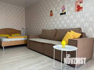 1-к квартира, посуточно, 38м2, 3/10 этаж