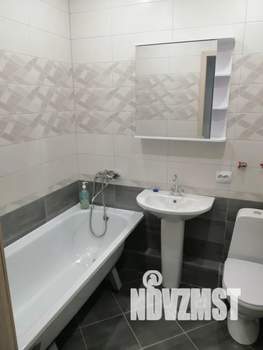 2-к квартира, посуточно, 52м2, 7/10 этаж