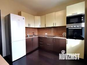 1-к квартира, посуточно, 39м2, 8/10 этаж