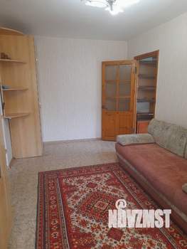 3-к квартира, на длительный срок, 42м2, 2/5 этаж
