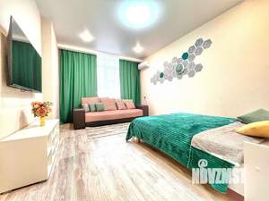 1-к квартира, посуточно, 38м2, 1/1 этаж