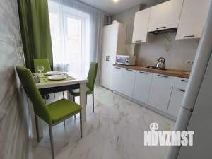 1-к квартира, посуточно, 35м2, 1/4 этаж