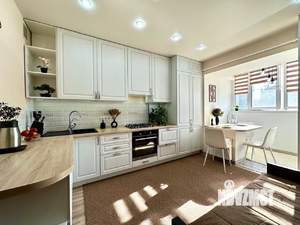 1-к квартира, посуточно, 50м2, 3/9 этаж