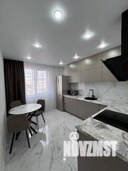 1-к квартира, посуточно, 38м2, 1/1 этаж